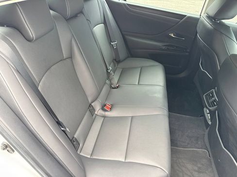 Used 2023 Lexus ES 350 w/ Premium Package FWD image 14
