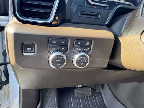 Used 2023 GMC Sierra 1500 Denali image 25