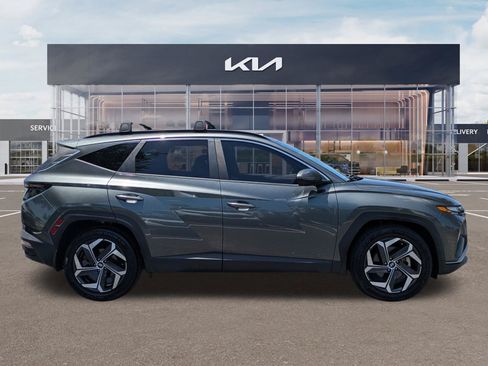 Used 2023 Hyundai Tucson SEL w/ Convenience Package FWD image 3