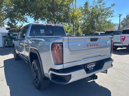 Used 2025 GMC Sierra 2500 AT4 w/ AT4 Premium Plus Package AWD/4WD image 6