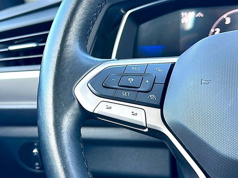 Used 2024 Volkswagen Jetta S image 29