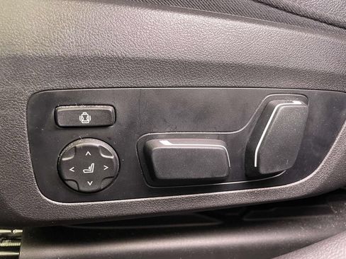 Used 2024 BMW M340i xDrive AWD/4WD image 15