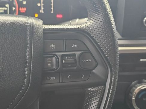 Used 2024 Toyota Tacoma SR5 AWD/4WD image 22