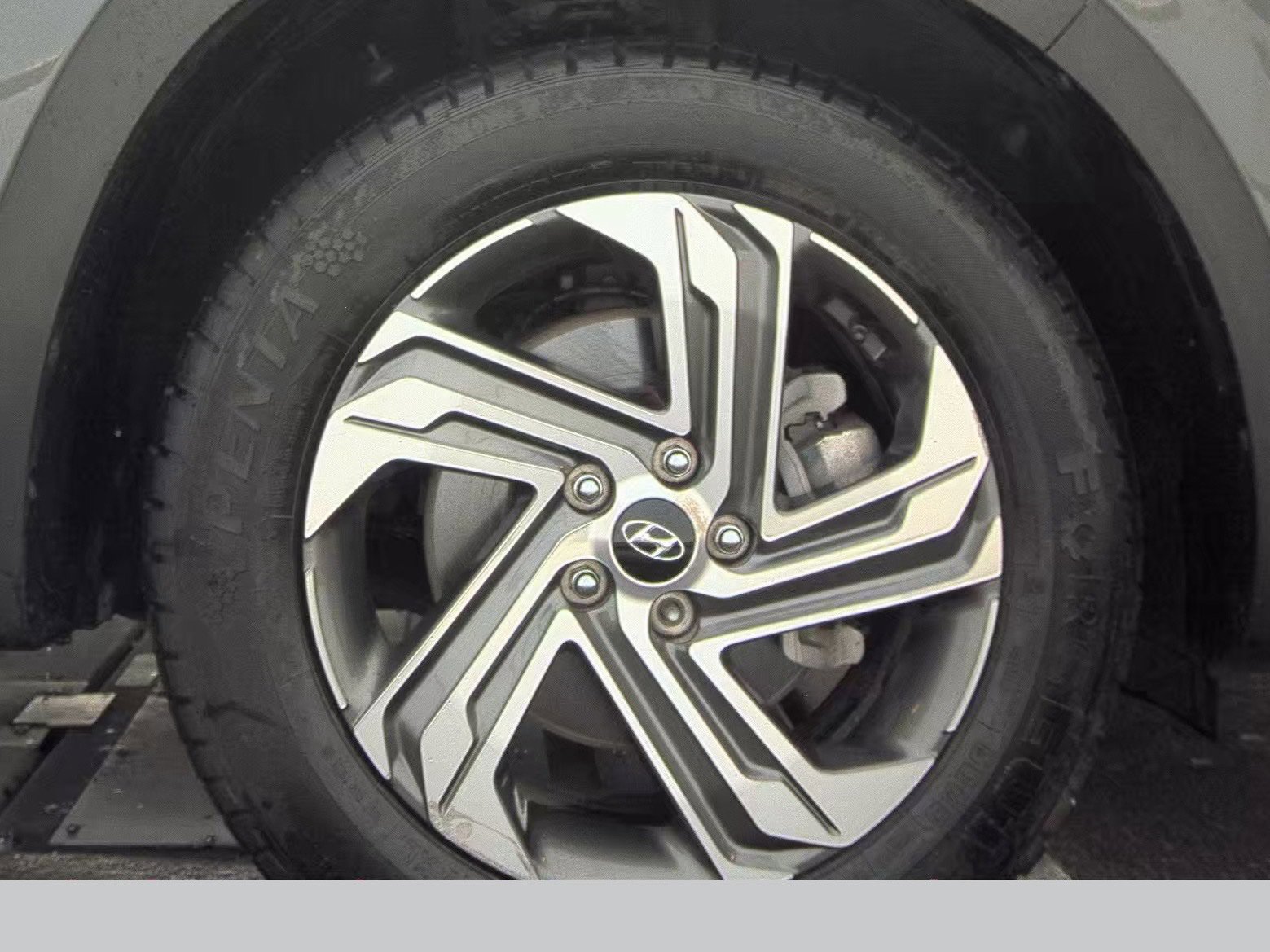 Used 2023 Hyundai Santa Fe SEL w/ Premium Package FWD image 21