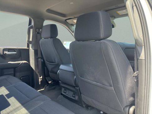 Used 2025 Chevrolet Silverado 1500 Custom RWD image 32