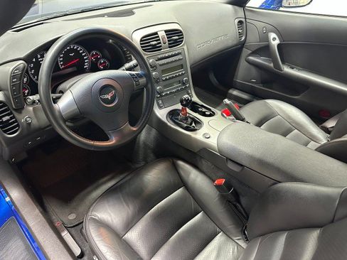 Used 2007 Chevrolet Corvette Z06 w/ Preferred Equipment Group RWD image 20