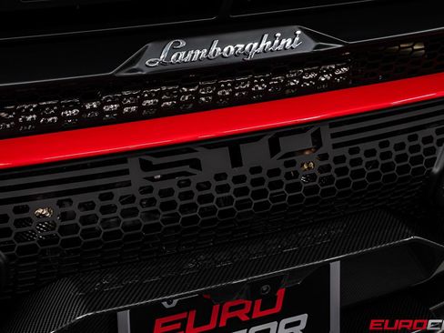 Used 2023 Lamborghini Huracan STO RWD image 26