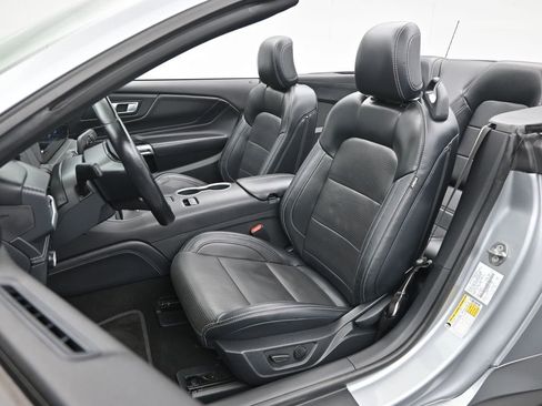 Used 2024 Ford Mustang Premium image 12