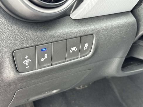 Used 2021 Hyundai Kona SEL image 16