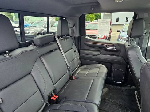 Certified 2024 Chevrolet Silverado 1500 LT Trail Boss w/ LT Trail Boss Premium Package AWD/4WD image 24