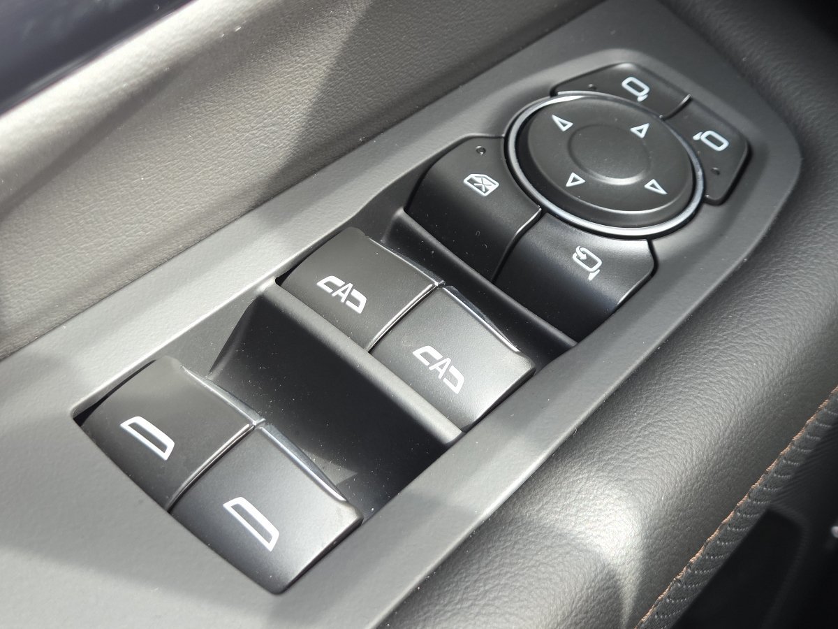 New 2026 Chevrolet Tahoe High Country AWD/4WD image 39