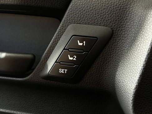Used 2026 Toyota 4Runner TRD Off-Road Premium AWD/4WD image 15