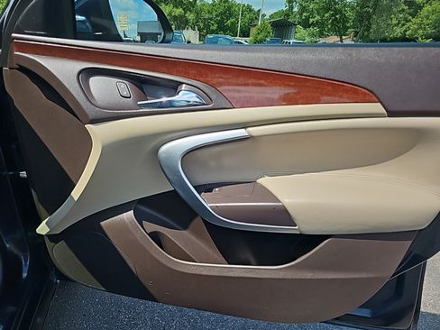 Used 2014 Buick Regal FWD image 17