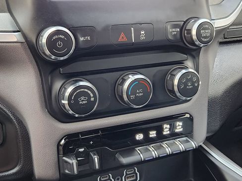 Used 2024 RAM 2500 Big Horn w/ Off Road Package image 19