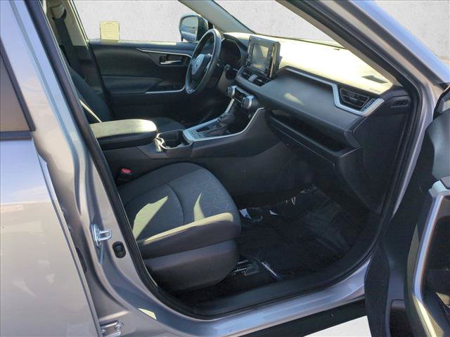 Certified 2021 Toyota RAV4 XLE FWD image 20