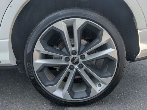 Used 2021 Audi Q3 2.0T Premium w/ Convenience Package AWD/4WD image 49
