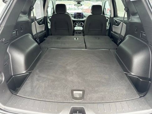 Used 2023 Chevrolet Blazer LT w/ Driver Confidence Package image 14