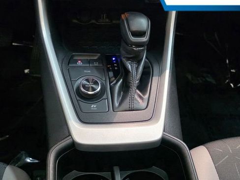 Used 2024 Toyota RAV4 XLE image 22