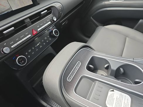 New 2026 Hyundai Palisade SEL Premium FWD image 26