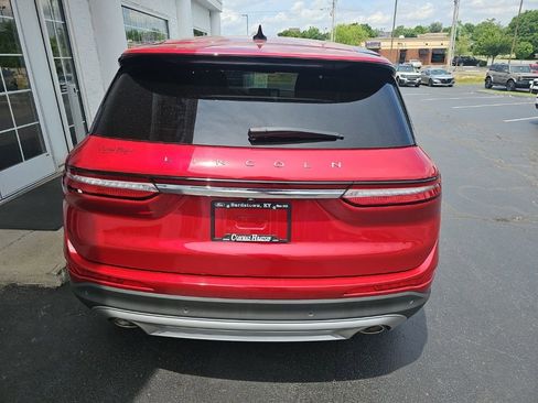 Used 2025 Lincoln Corsair Reserve FWD image 5