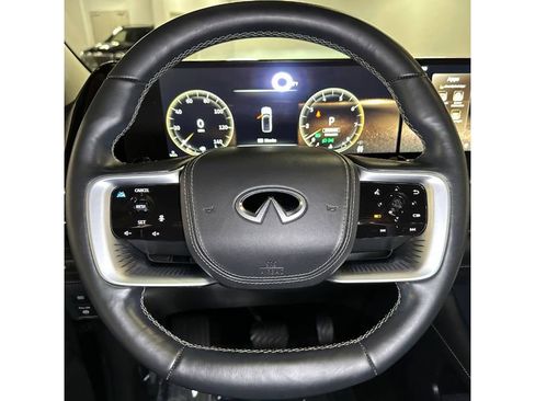 Used 2025 INFINITI QX80 Sensory AWD/4WD image 24