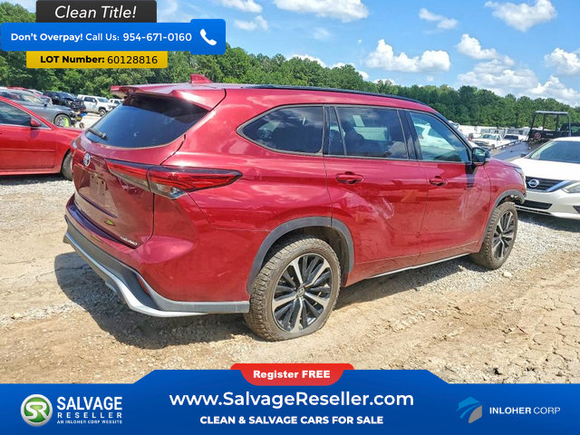 Used 2021 Toyota Highlander XSE AWD/4WD image 4