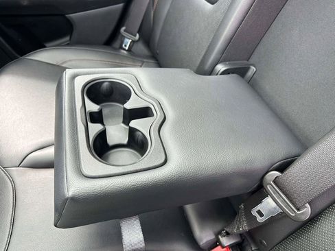 Used 2022 Jeep Compass Limited w/ Sun and Sound Group AWD/4WD image 10