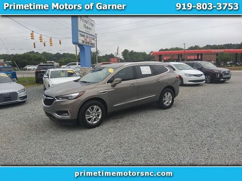 Used 2019 Buick Enclave Essence FWD image 1