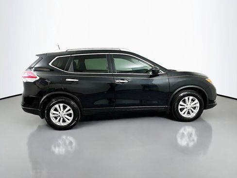 Used 2016 Nissan Rogue SV FWD image 4
