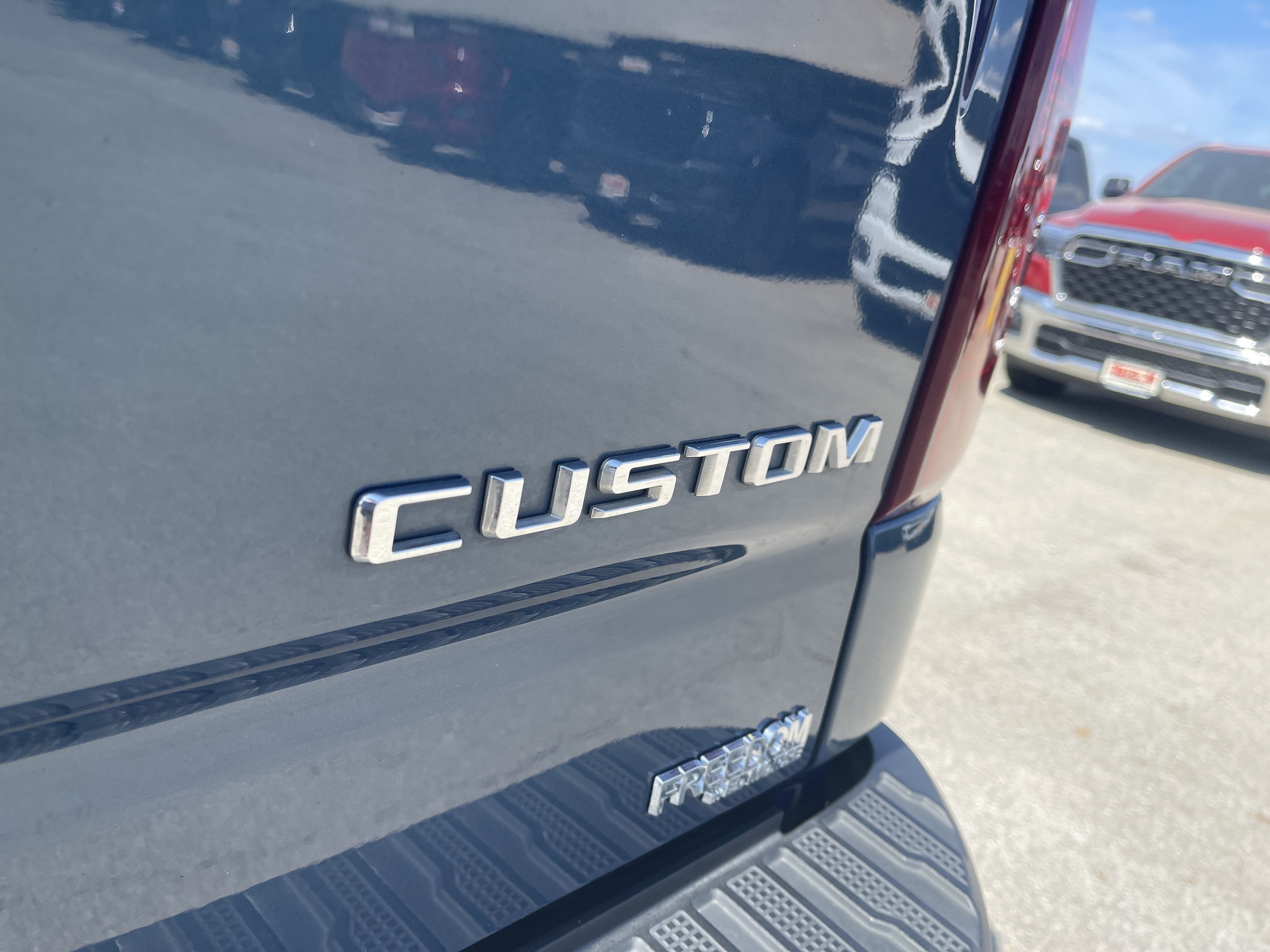 Used 2024 Chevrolet Silverado 1500 Custom RWD image 12