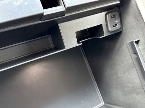 Used 2020 GMC Yukon SLT w/ Open Road Package image 36