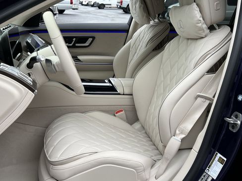 New 2026 Mercedes-Benz S 580 4MATIC Sedan image 11