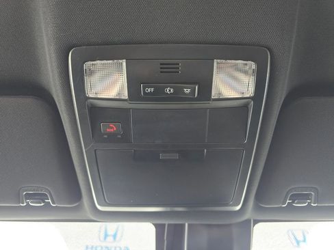 Used 2023 Toyota Tacoma TRD Sport image 16