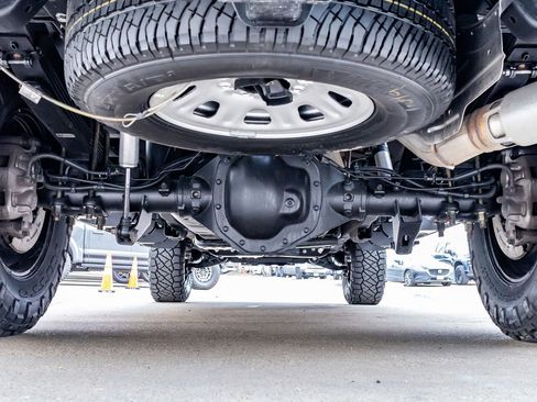 Used 2025 Chevrolet Silverado 2500 LT image 16