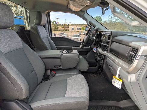 New 2025 Ford F250 XLT AWD/4WD image 18