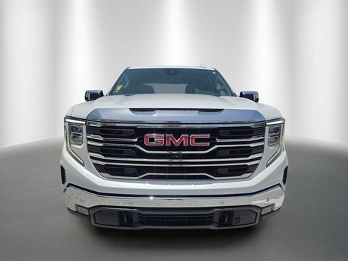 Used 2023 GMC Sierra 1500 SLT w/ SLT Premium Plus Package AWD/4WD image 8