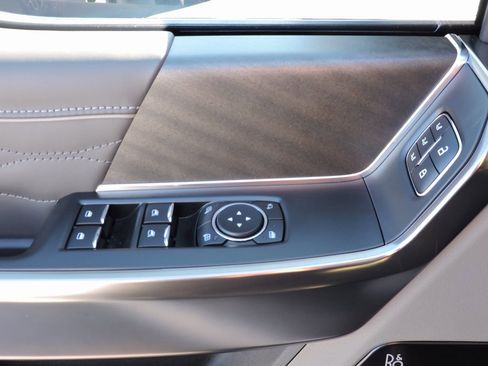 New 2025 Ford F150 Platinum w/ Equipment Group 703A Plus image 29