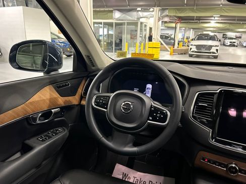 Certified 2023 Volvo XC90 B6 Plus w/ Protection Package Premier AWD/4WD image 25