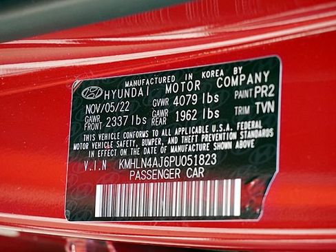 Certified 2023 Hyundai Elantra Limited FWD image 33