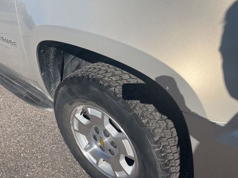 Used 2010 Chevrolet Tahoe LS w/ Exterior Plus Package image 11