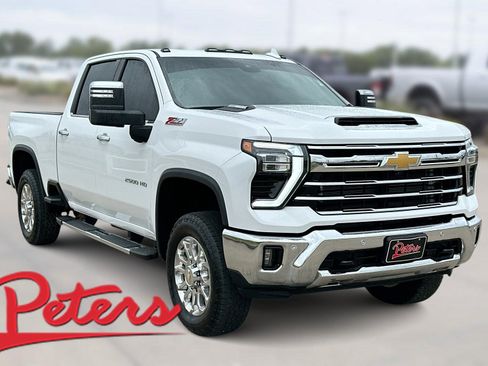 Used 2025 Chevrolet Silverado 2500 LTZ w/ LTZ Premium Package image 1