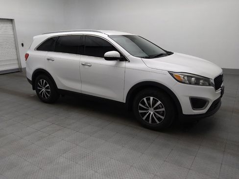 Used 2016 Kia Sorento LX FWD image 11
