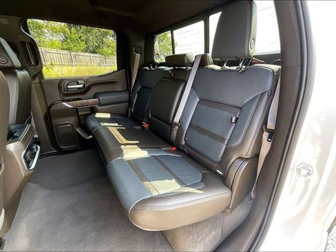 Used 2022 GMC Sierra 1500 Denali AWD/4WD image 25