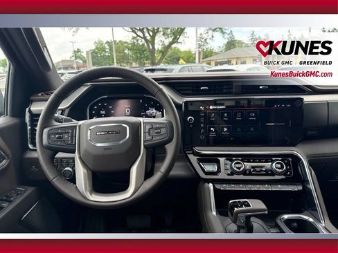 New 2026 GMC Sierra 1500 Denali w/ Denali Reserve Package AWD/4WD image 38