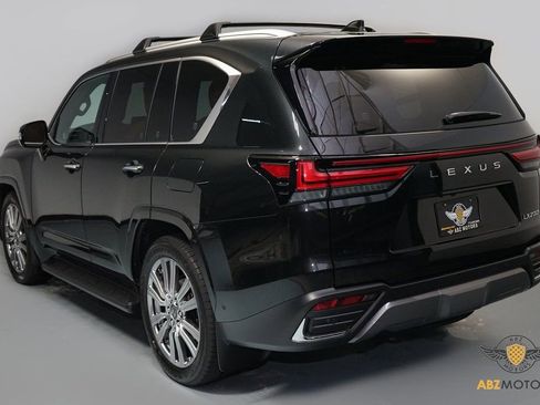 Used 2026 Lexus LX 700h Ultra Luxury image 7