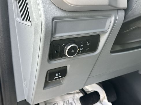 Used 2023 Ford F150 XLT image 15