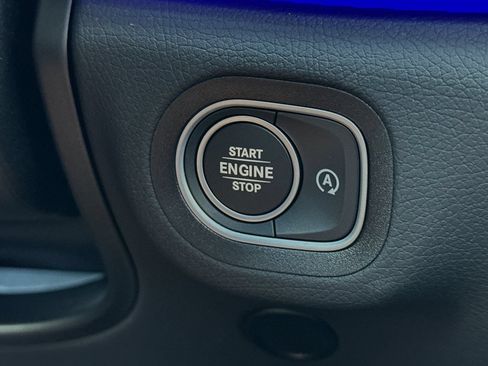 New 2024 Mercedes-Benz GLS 450 4MATIC image 28