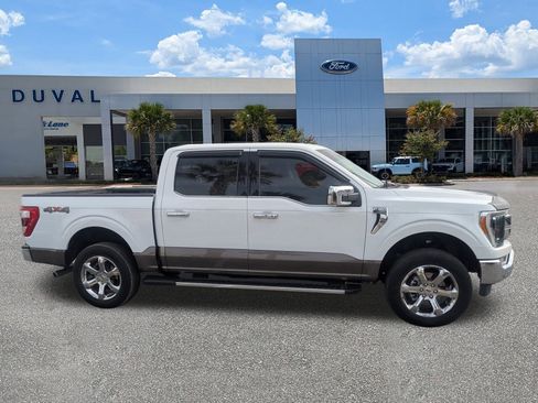 Used 2022 Ford F150 Lariat w/ Equipment Group 502A High image 3