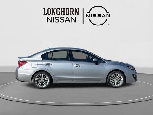 Used 2016 Subaru Impreza 2.0i Premium image 8