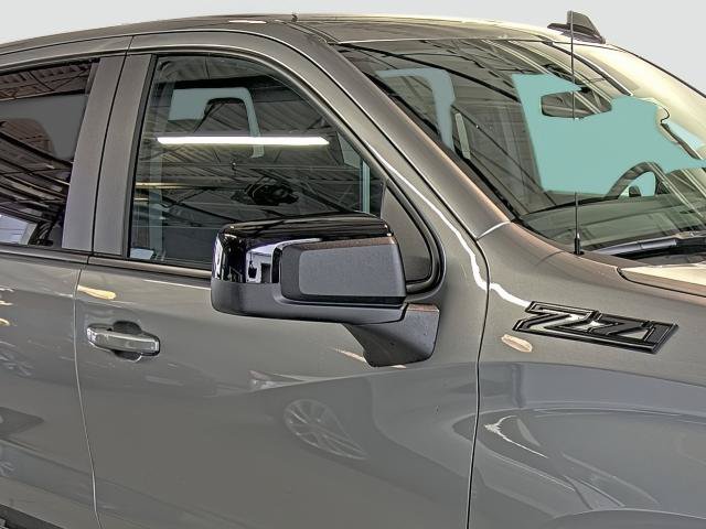 New 2026 Chevrolet Silverado 1500 RST w/ Dark Appearance Package AWD/4WD image 17